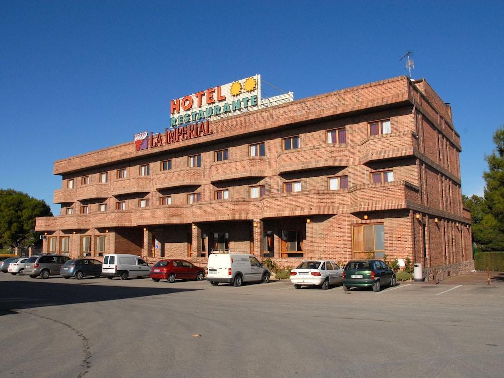 La Imperial Hotell Luceni Exteriör bild