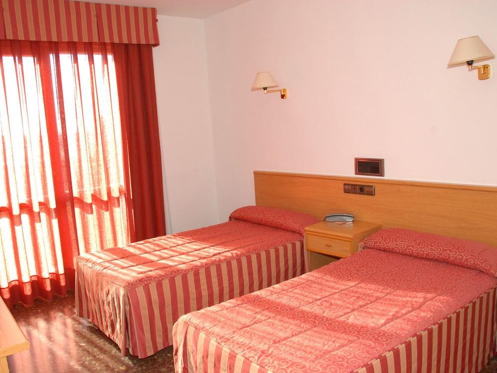 La Imperial Hotell Luceni Exteriör bild
