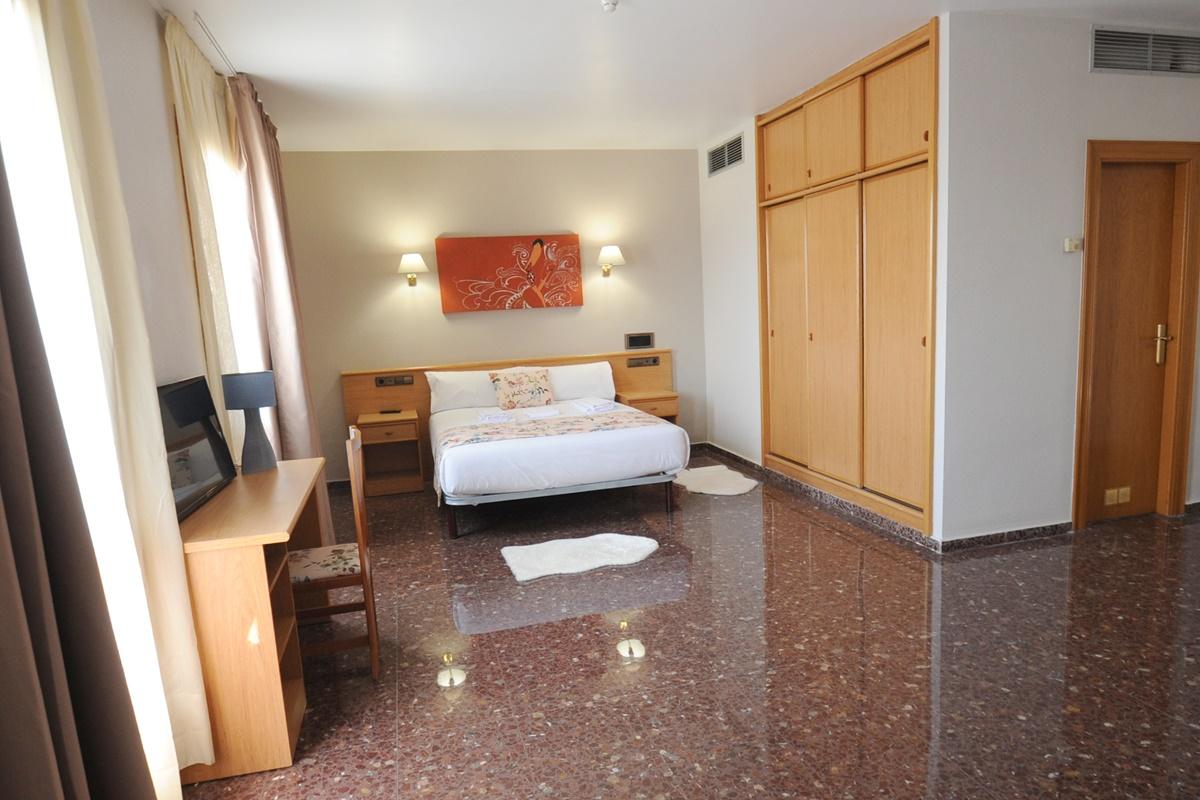 La Imperial Hotell Luceni Exteriör bild
